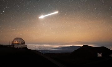 ハワイ島、ジェミニ望遠鏡の「雲カメラ」がとらえた火球