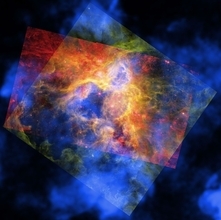 大マゼラン銀河のタランチュラ星雲　X線、赤外線、可視光の宇宙望遠鏡データの合成画像