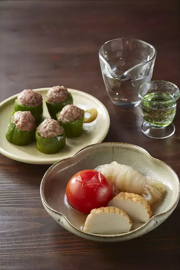 「40万部突破の人気小説『婚活食堂』シリーズにレシピ帖が仲間入り。紀文食品とのコラボで作中のメニュー52品を完全再現」の画像