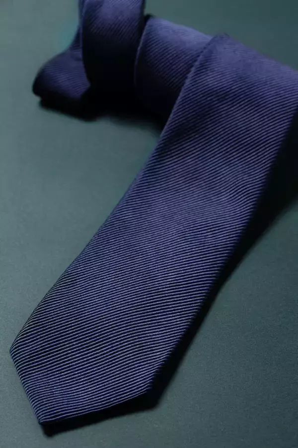 「【THE SOLE × ネクタイマエストロ × SHIPS】別注ネクタイ企画が実現！3月13日（金）より予約開始」の画像