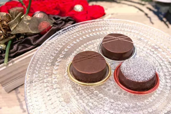 お酒の効いた大人のショコラ！新作「洛甘ビターショコラ」3種が新登場！特別なバレンタインを