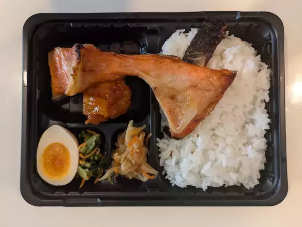 「三軒茶屋で愛される「下2食堂」が神田へ初進出人気定食店が手掛ける“できたて弁当専門店”がオープン」の画像