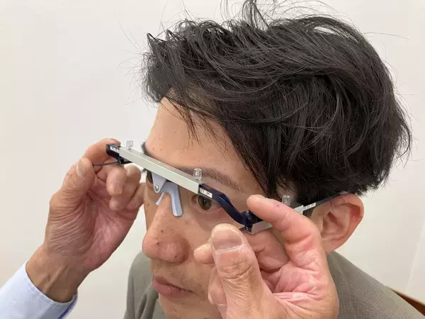 「池袋東武百貨店「日本の職人展」で世界初の「オーダーメイド富士山檜眼鏡」受注販売会を開催」の画像