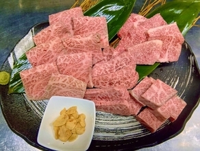 創業26年を記念し九州各地のA5ブランド和牛食べ比べ食べ放題を開催
