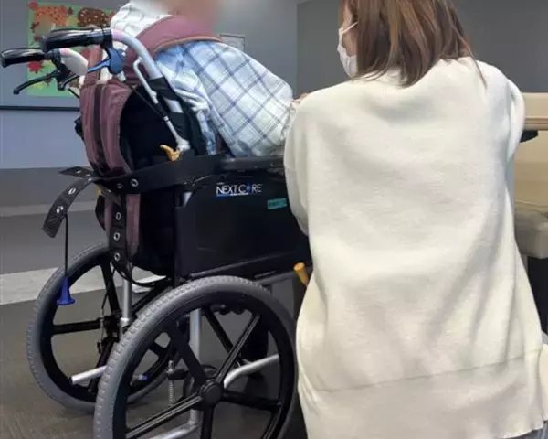 【鴻巣市の地域医療モデル】病院の役割は退院で終わらない：コミュニティナース専従が「途切れた地域の繋がり」を復活させ、安心の在宅生活を支える