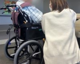 【鴻巣市の地域医療モデル】病院の役割は退院で終わらない：コミュニティナース専従が「途切れた地域の繋がり」を復活させ、安心の在宅生活を支える