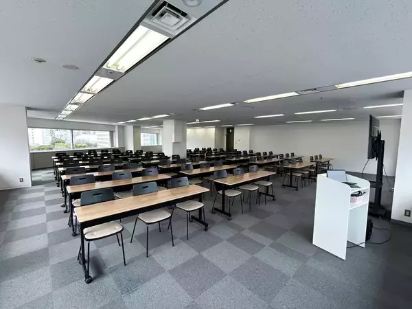 品川駅徒歩4分、新幹線・羽田空港アクセス良好最大90名対応の貸し会議室がオープン