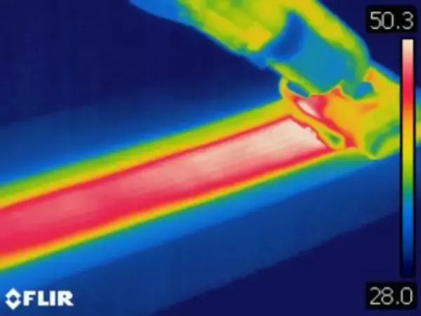 「シリーズ最上位モデルが進化　温風機能搭載・コードレスふとんクリーナー【レイコップ PRO3】2025年11月4日(火)新発売」の画像