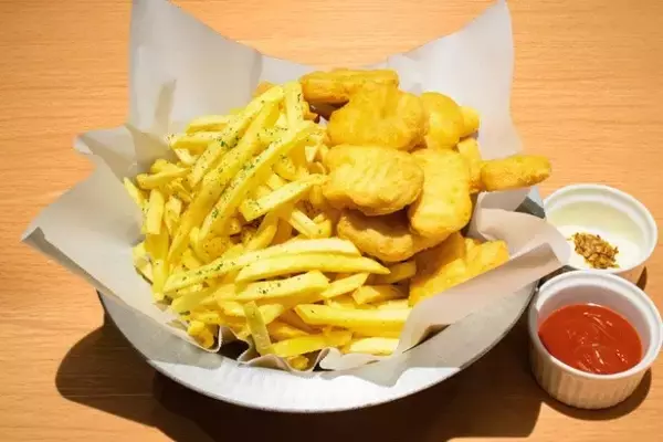 「とっておきの「集まり時間」をもっと豊かに。レストランフロア「かわさきダイニング」パーティーメニュー特集」の画像