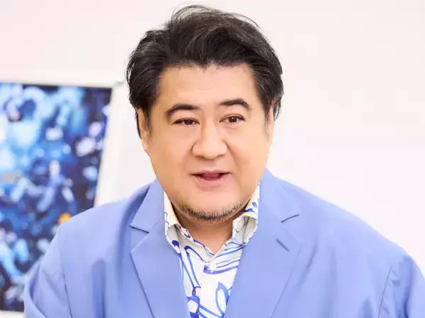 「正統派シェイクスピアは断念？小手伸也がコメディ舞台で初主演」の画像