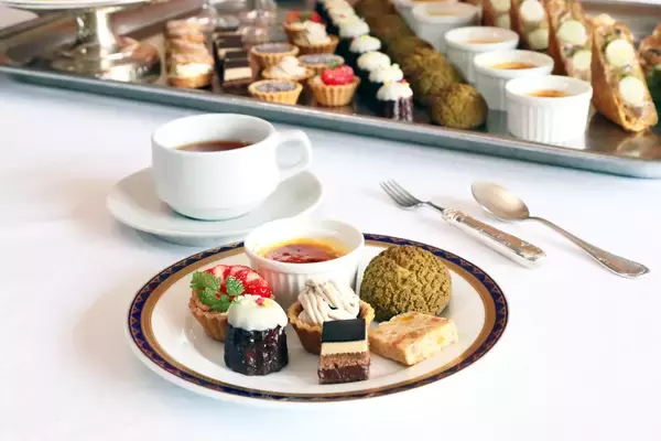 「ヨーロッパのサロン文化をカジュアルに京都駅前で体験」の画像