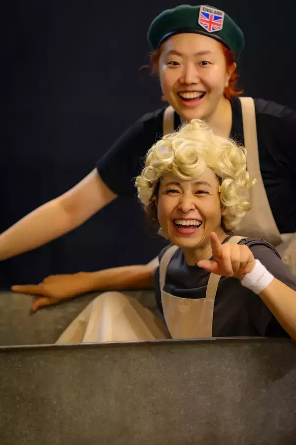 「かつて”精神異常”とされた二人の女性を描く名作戯曲　演劇企画イロトリドリノハナ『エアスイミング』再演　シアター風姿花伝にて開演間近」の画像