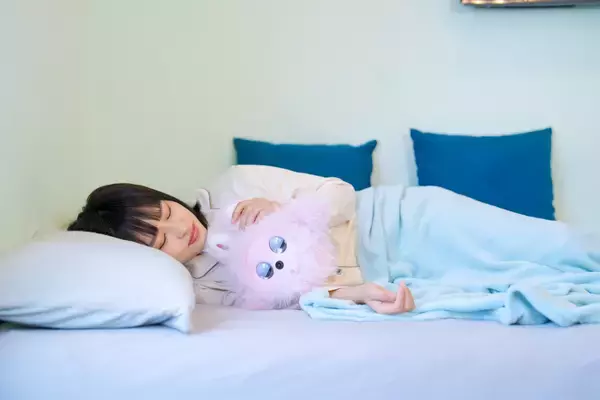 自然な会話ができるAIぬいぐるみ「KOTTI(コッティ)」Makuakeにて2026年5月28日より先行販売開始