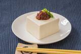 「猛暑で食欲が落ちる夏に　ご飯・麺・冷奴に合う「鬼うま！夏メシ革命」新発売」の画像4