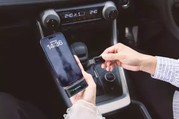 車内で動画もナビもシームレスに操作！移動時間をもっと快適で自由にするWireless CarPlay×ミラーリング一体化「GetPairr Mirror Cast」で広がるドライブ体験