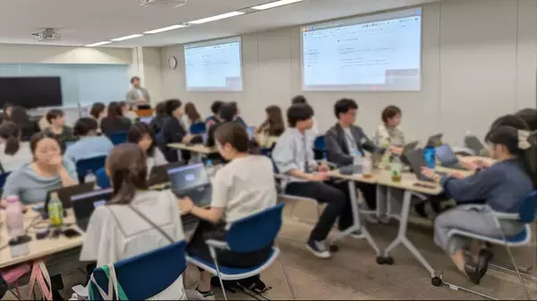 「アトレ、全社員に寄り添う「AIメンター」戦略を始動。導入約2ヶ月半で利用率82％、エキスパート人材は4人に1人以上に」の画像