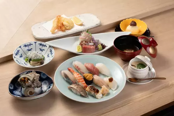 「淡路島、旅行者が「絶対に食べて」とすすめたくなるお寿司お寿司も温泉もプールも"自分たちだけ"の貸切宿で1日1組限定「岩屋温泉 絵島別庭 海と森」の握り寿司プラン」の画像