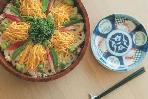 「麻生要一郎が初めて綴る、波乱万丈の自伝＆食エッセイ『酸いも、甘いも。あの人がいた食卓1977‐2025』1/14発売　大切な人たちとの記憶をつなぐ11のレシピも初公開」の画像