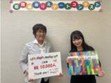 「『姫路城ぬりえアートコンテスト』累計応募者1万人を達成　1万人目の応募者に館長が記念品を贈呈」の画像3