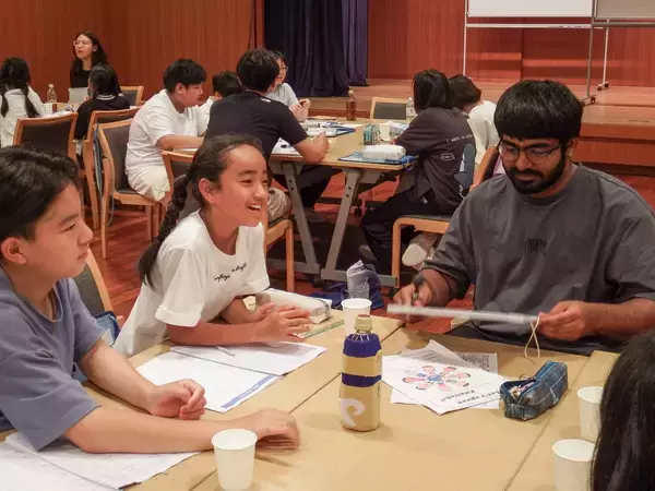 大阪信愛学院小学校　英語が苦手でも大丈夫！異学年で挑む夏の東京研修を初開催