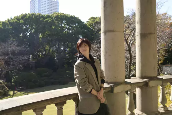 「”建築オタク”内田有紀が洋館に萌える「内田有紀の洋館びより」12月22日（月）よる8時～ BS12 トゥエルビで全国無料放送」の画像