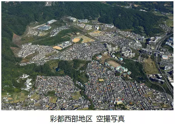 「彩都にお住いの方、ゆかりのある方を対象にした公募から新施設名称が決定彩都の駅前に、大阪府内産の木材を使った新たなコミュニティ施設「MOKU MOKU 彩都」が1月21日（水）にオープン」の画像