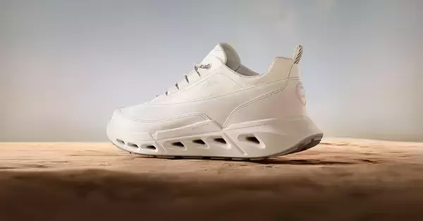 ECCOのBIOM(R)革命は新たなBIOM(R) 720へ　先進技術を駆使した新コレクション発表