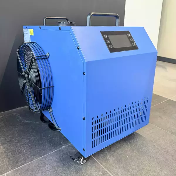 「スポーツ愛好家やアンチエイジング、美容に興味のある方へ　冷水浴のみでなく、温浴も可能な浴槽一体式「PlungeX(R)」およびオリジナルサウナ機器を東京ビッグサイトにて展示」の画像