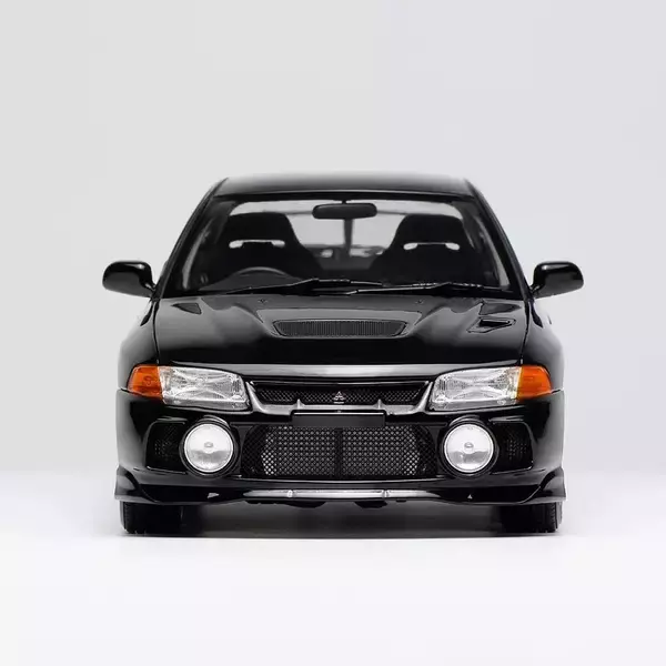 「三菱ランサーエボリューション IV ピレネーブラックパールの 1/18 スケールミニカーが CAMSHOP.JP で販売開始！」の画像