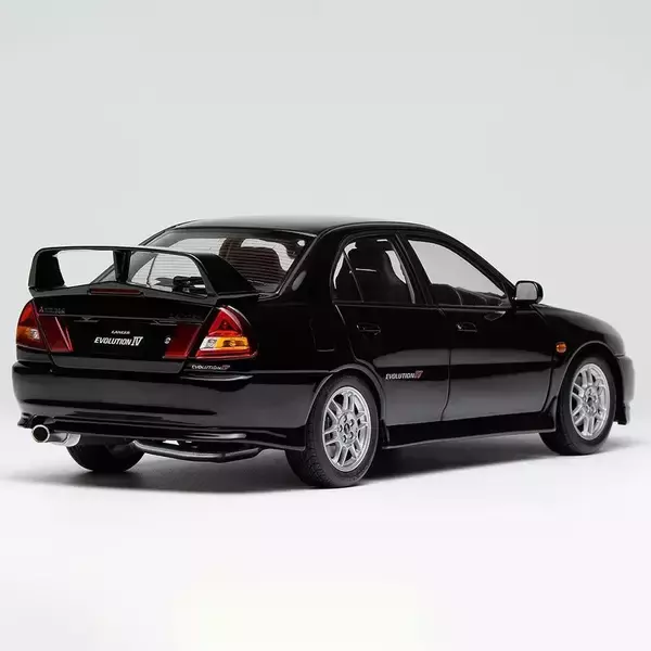 「三菱ランサーエボリューション IV ピレネーブラックパールの 1/18 スケールミニカーが CAMSHOP.JP で販売開始！」の画像
