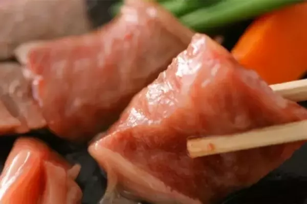 「【6大特典付】夕日染まる丹後の海で、とびきり美味しい旅へ。一人旅も大歓迎！　/ 京都府京丹後市夕日ヶ浦温泉「夕日浪漫　一望館」」の画像