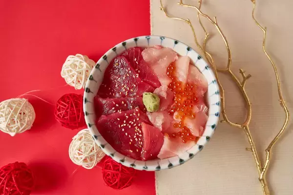 「＜静岡＞伊豆・村の駅でワクワク年越し　マグロの解体ショーやしらす・明太子・数の子の盛り放題イベントなど歳末大市＆新春イベント各種を12/26より開催」の画像