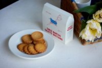 “Merci（ありがとう）”を伝える母の日ギフト焼き菓子のアソート「パケ フェット デ メール」新発売限定デザインのスリーブやパッケージも登場