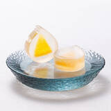 「トロリととろける食感と濃厚でジューシーな柑橘系の王様「せとか」を琥珀糖に閉じ込めた「せとかの雫」京都永楽屋が期間限定で3/1より販売」の画像1