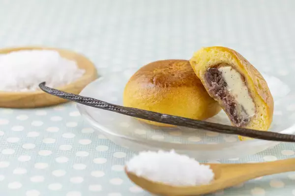 「夏季限定“ひんやりスイーツ”が今年も登場！『【冷やし】熱海ばたーあんパン塩バニラ』6月28日(土)より発売」の画像