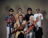 「アイヌの伝統弦楽器『トンコリ』を現代のバンドサウンドに落とし込み世界を熱狂させる OKI DUB AINU BANDのホール公演が開催決定！」の画像2