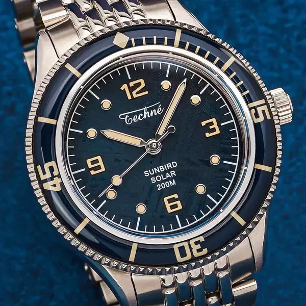 「宇宙から来たメテオライトに“色”という新解釈 / スイス発ミリタリーウォッチ「Techne(テクネ)/Marine Offshore」ネイビー＆スカイブルー登場」の画像