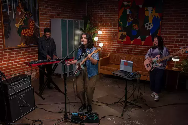 「演奏動画の撮影や楽曲制作を高音質で手軽に行える　iOS／PC向けポータブル・オーディオ・インターフェースを発売」の画像