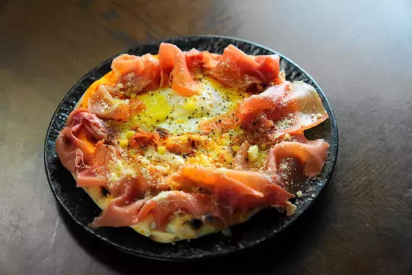「記念日に特化したお洒落カフェが7/28に千葉でオープン！「FLOWER CHEERS CAFE(フラワーチアーズカフェ)」」の画像