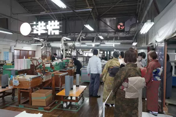 「丹後ちりめん精練工場「TANGO OPEN CENTER」冬季向け屋内オープンファクトリー体験を強化」の画像