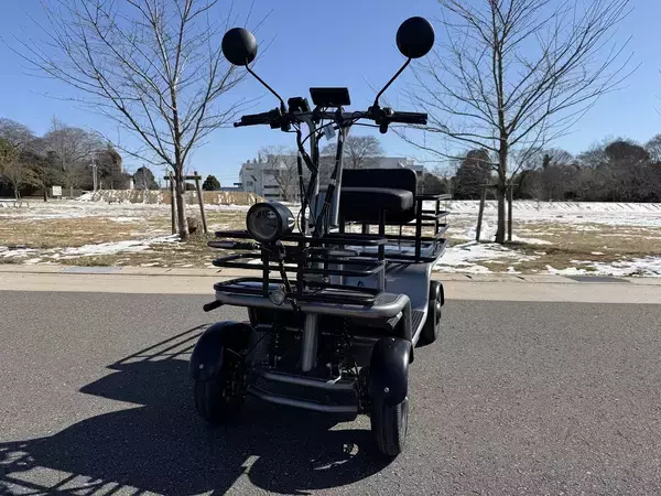 「特定小型四輪の制限寸法内でロング化を実現　全長約189cm／後ろカゴ130Lの積載強化モデル「エレカーゴフルロング」2/12(木)販売開始」の画像