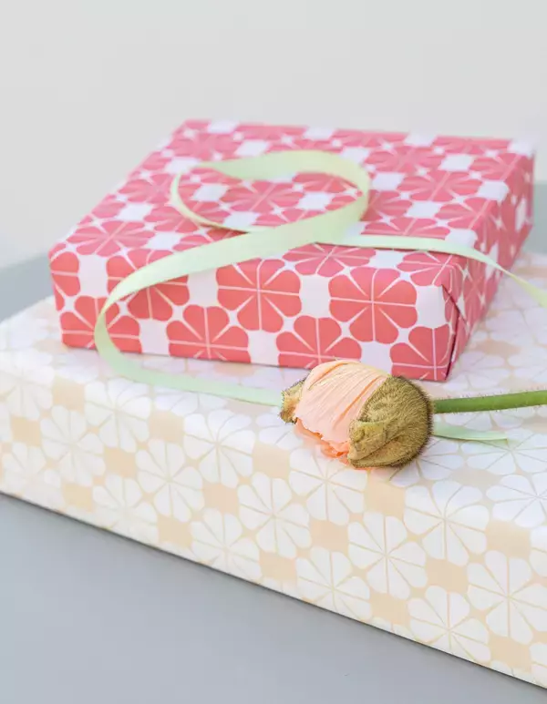 一枚の紙以上の価値をもつ紙製品「気持ちを繋ぐアートピース」をamaが2026年2月より春ギフトに展開　ラッピングは「任せる」から「つくる」へ　物価高・人手不足が生んだ“セルフ・ラッピング”という新潮流