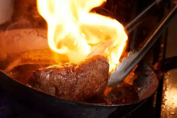 「マロリーポークステーキ ココリア多摩センター店 2026年3月5日（木）17:00にプレオープン、3月6日（金） ランチタイムからグランドオープン」の画像