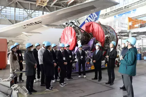 【岡山理科大学】業界理解から業務理解へ  羽田空港格納庫で実践学修