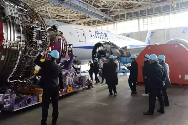 「【岡山理科大学】業界理解から業務理解へ  羽田空港格納庫で実践学修」の画像