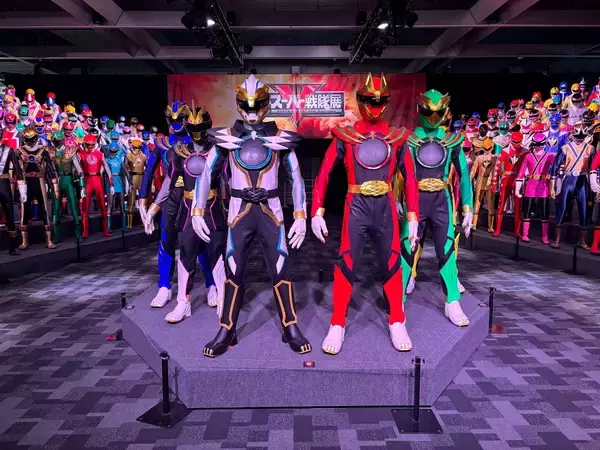 「13万人以上を動員したスーパー戦隊史上最大級の展覧会「全スーパー戦隊展」ひらかたパークにて開催決定！開催期間：7月18日(土)～9月27日(日)」の画像