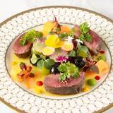 「秋だけの特別なぶどうランチ『La vigne（ラ・ヴィーニュ）』を、全席窓側の展望レストラン LAPUTAにて開催」の画像2