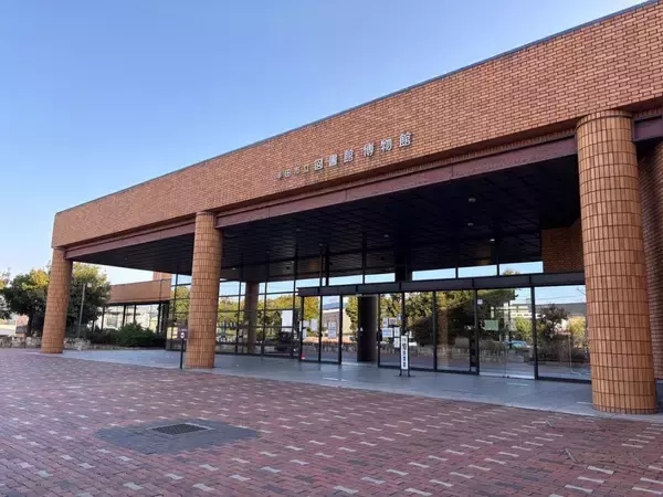 大規模改修なしに音環境設計で空間ゾーニング　半田市立図書館で読書・会話のエリアをわけ、学びと交流を両立させる実証実験