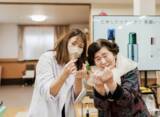 「ファーマフーズが高齢者施設で「美容・身だしなみケア」の社会貢献活動を実施」の画像1