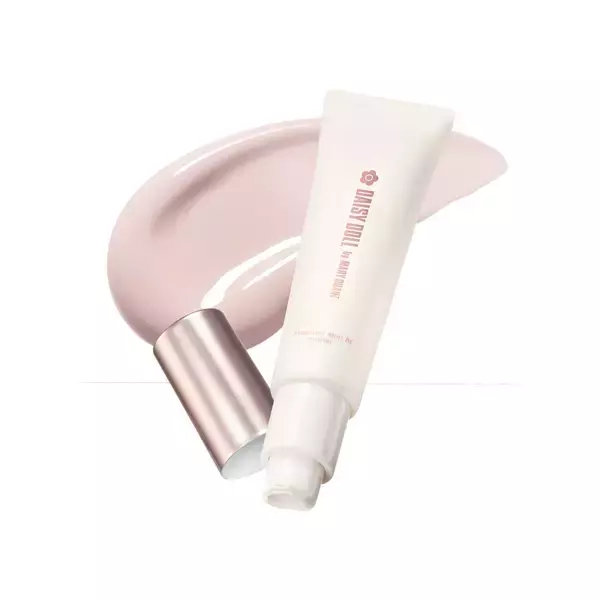 「【4.4新発売】デイジードールより 毛穴レス×高密着×肌補正でAI並みの 隙のない美肌を叶える高機能プライマーが新登場！！」の画像